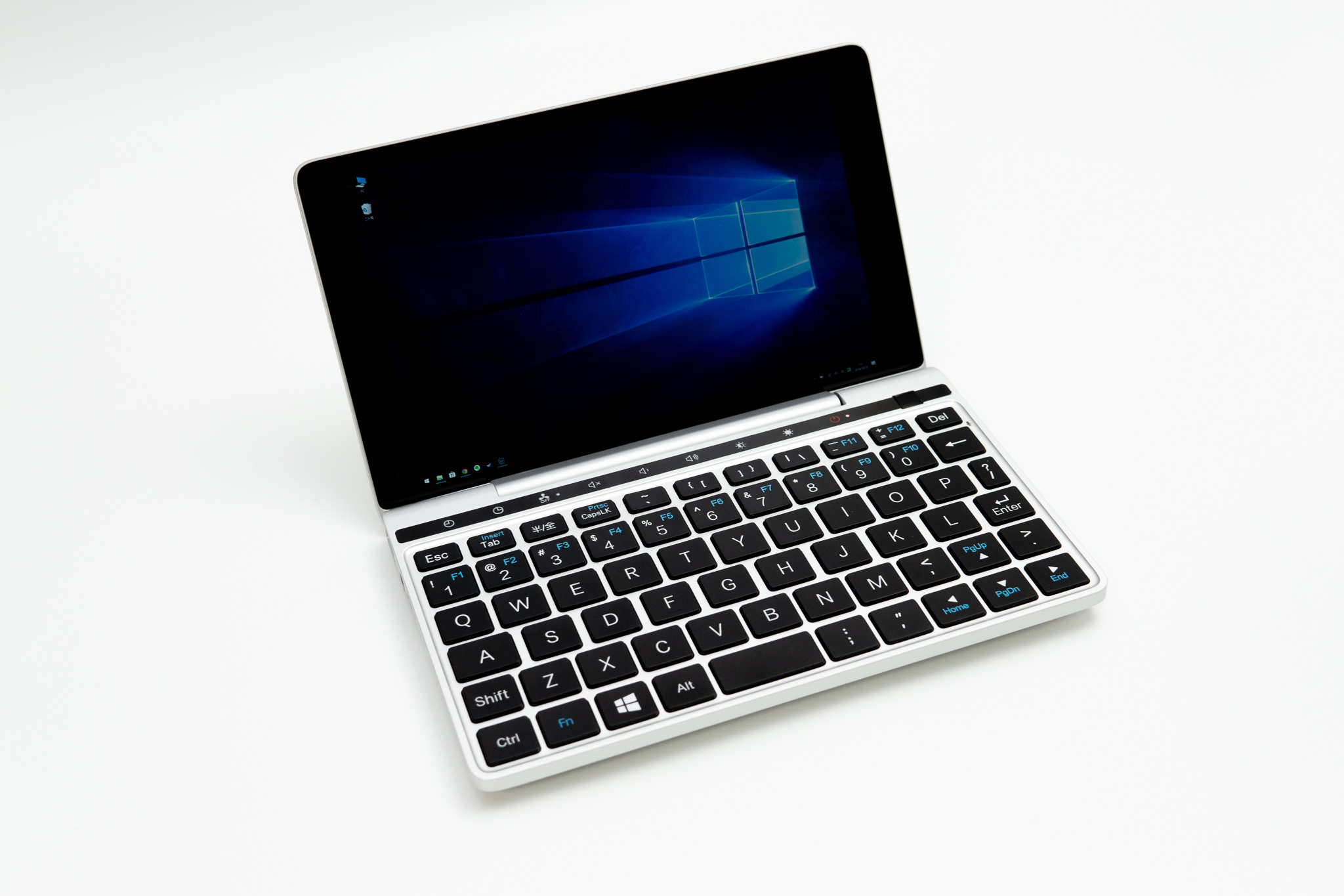 ポケットに入る超小型Windowsノート「GPD Pocket 2」レビュー。初代