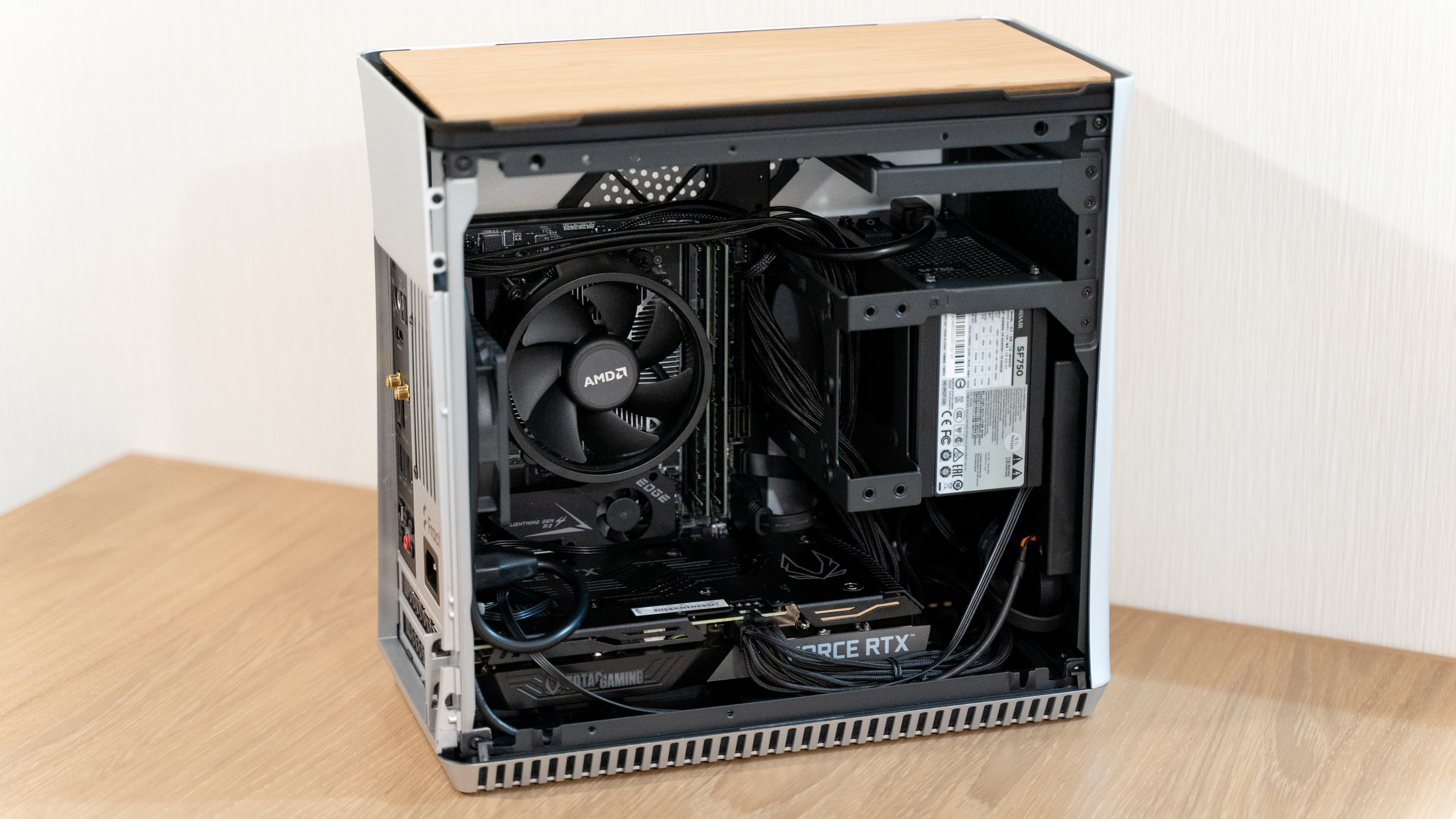 オトナの自作PC計画3：組み立て編」Era ITXに実際に購入したパーツを