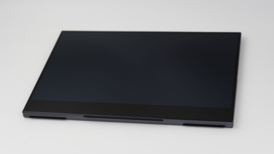 14インチ、4K、タッチパネル・USB-C搭載のプレミアムなInnoView