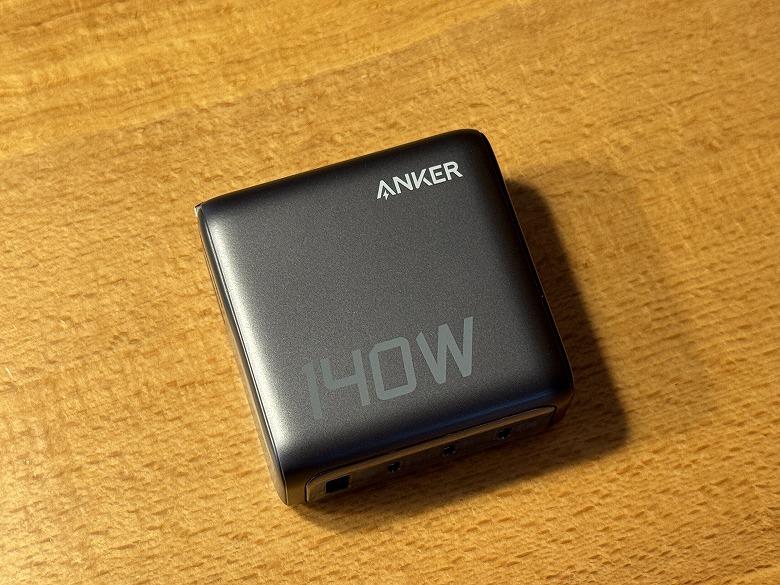 Anker Charger（140W, 4 Ports）with USB-C & USB-C ケーブル レビュー