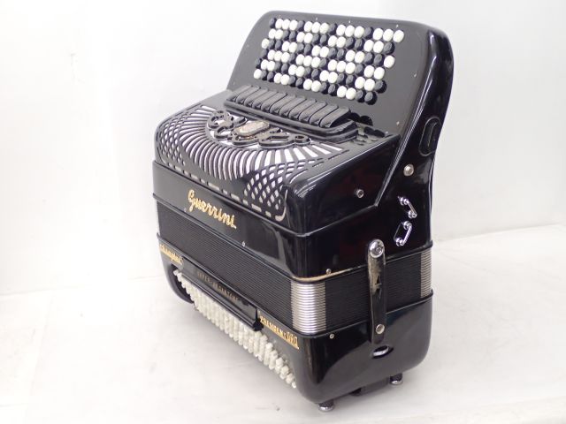 高額買取実施中!!】Guerrini アコーディオン mod.803 Champion