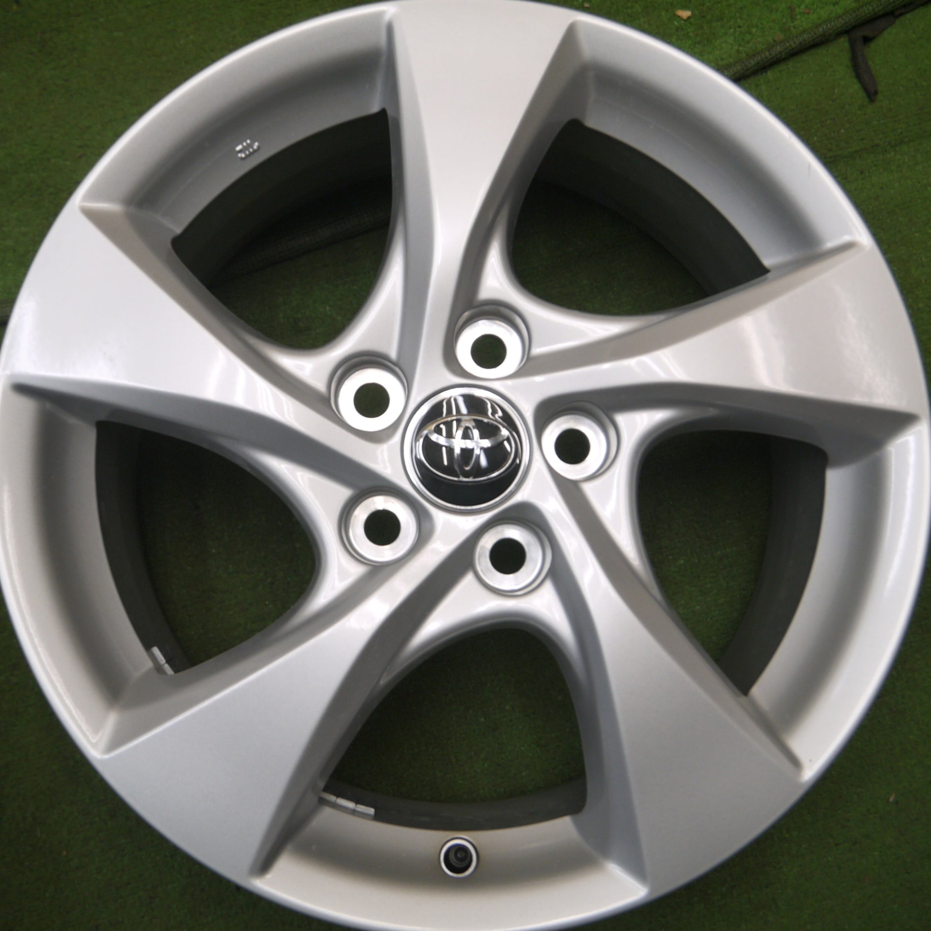 送料無料* 新車外し☆トヨタ C-HR 純正 ホイール 17インチ 17×6.5J