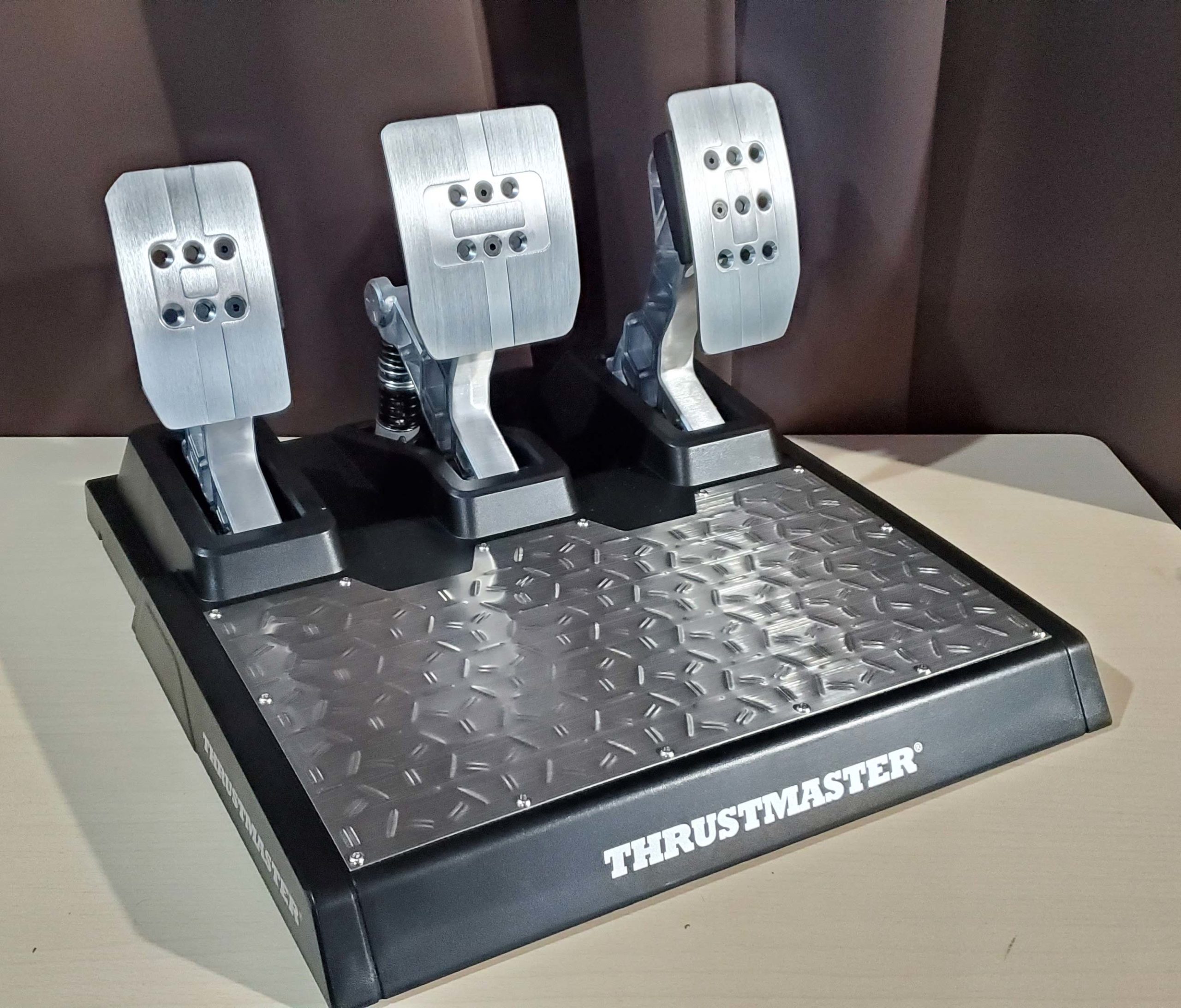 Thrustmaster T-LCM Pedalsの徹底レビュー＆おすすめセッティング