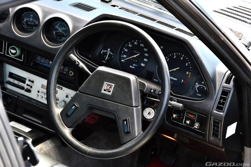 大叔母が40年乗り続けた二代目フェアレディZターボを受け継ぎ