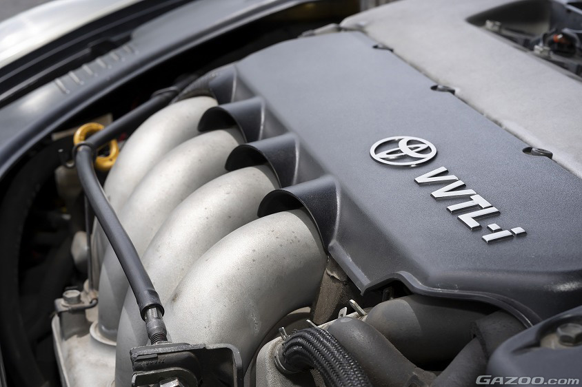 自動車部に入部してから見つけた初めての愛車。2ZZエンジン搭載の