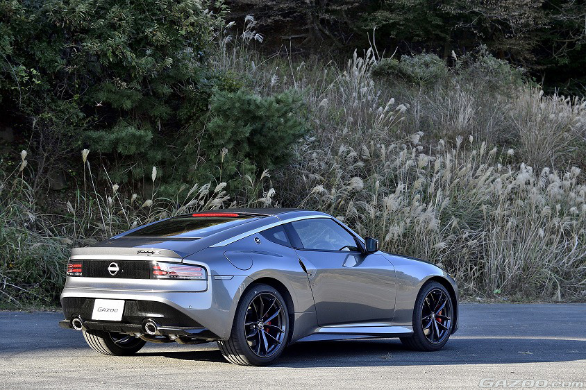 待ちに待ったフェアレディZ オーナーが信念をもって淑女を選んだその