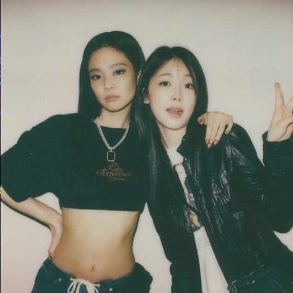 Qoo10] キム・ジェニー（JENNIE）「Ruby