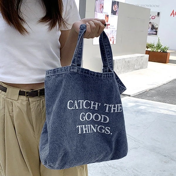 Qoo10] リアル スタイル 英字＆タグデザイン 大容量 デニム トー