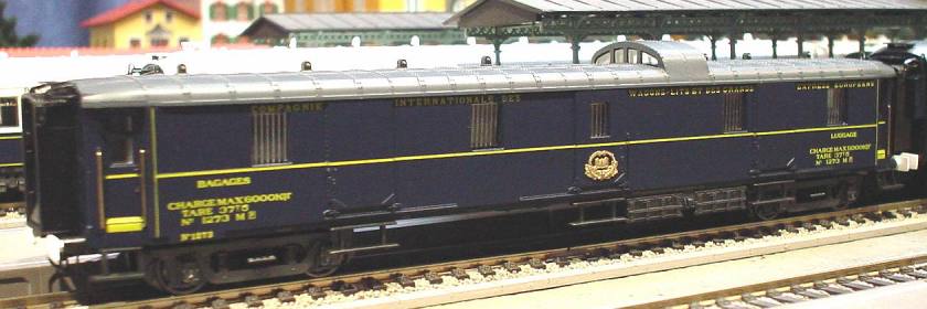 CIWLワゴン・リの列車＜No，1＞プルマン車、食堂車〜鉄道模型