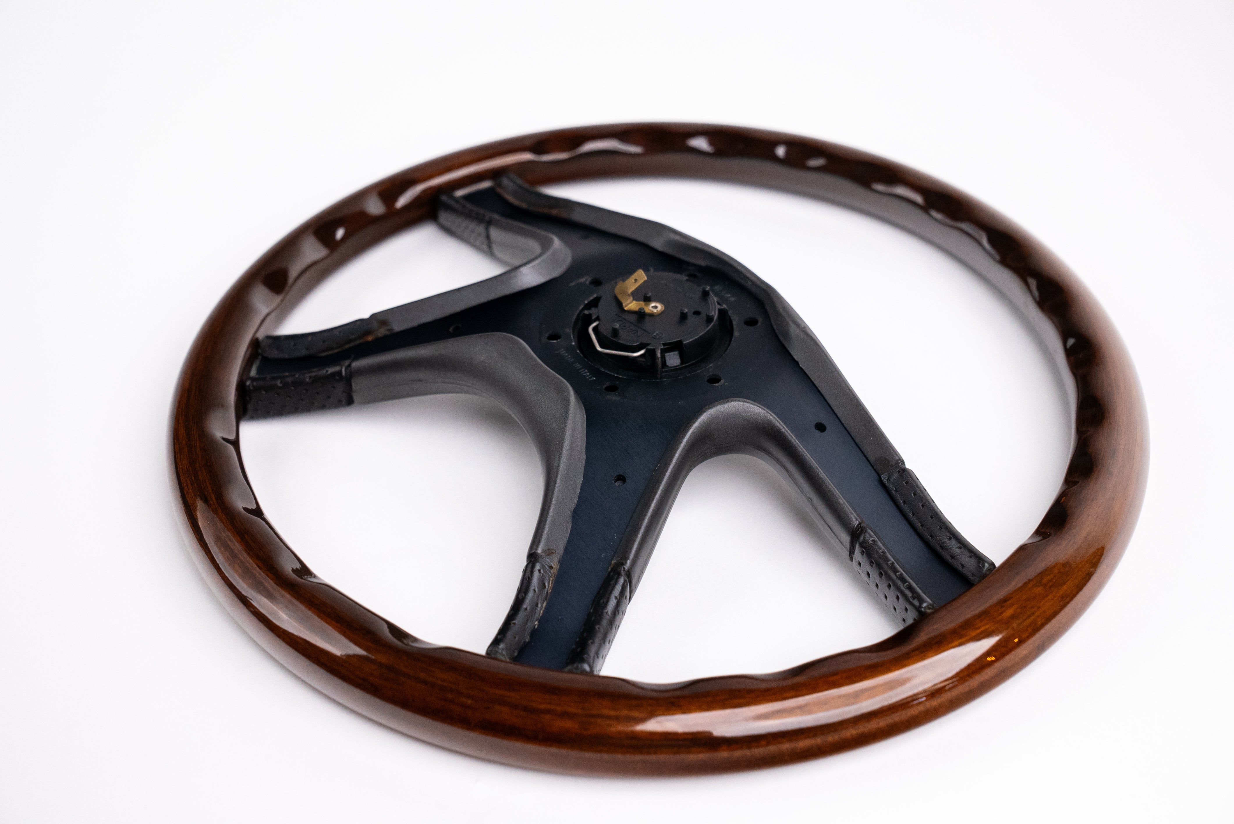 360mm Nardi Gara 4 – GET Japan