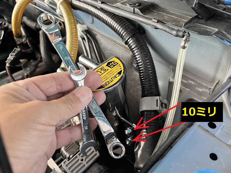 ジムニーJB64 ハイブリッジファーストのオイルキャッチタンク装着