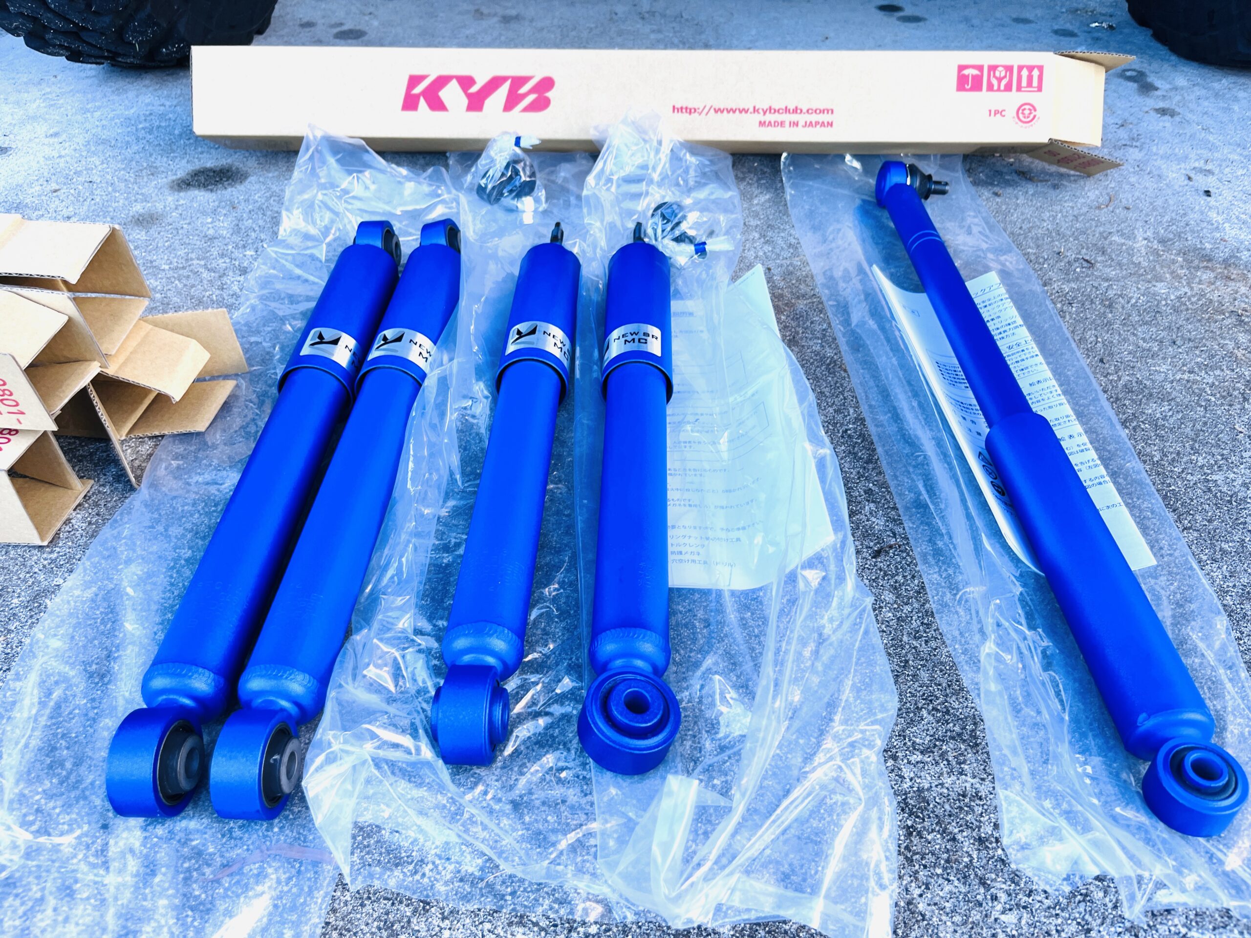 ジムニーJB64 揺れ対策 KYB ショック | 新型ジムニー カスタムライフ