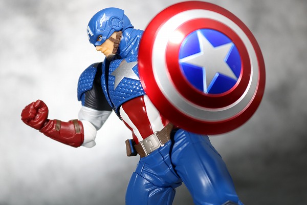 新品／リボルテック キャプテンアメリカ 1箱／アメイジング・ヤマグチ