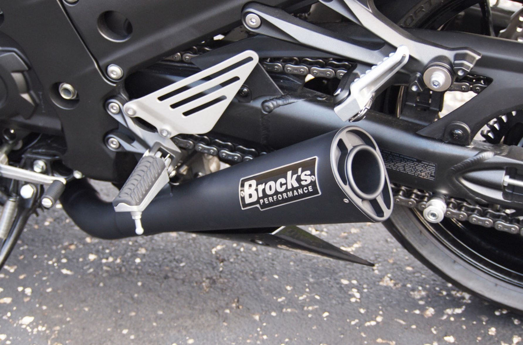 Brock's ZX-14R 12-24 デュアルスリップオン エイリアンヘッド 14