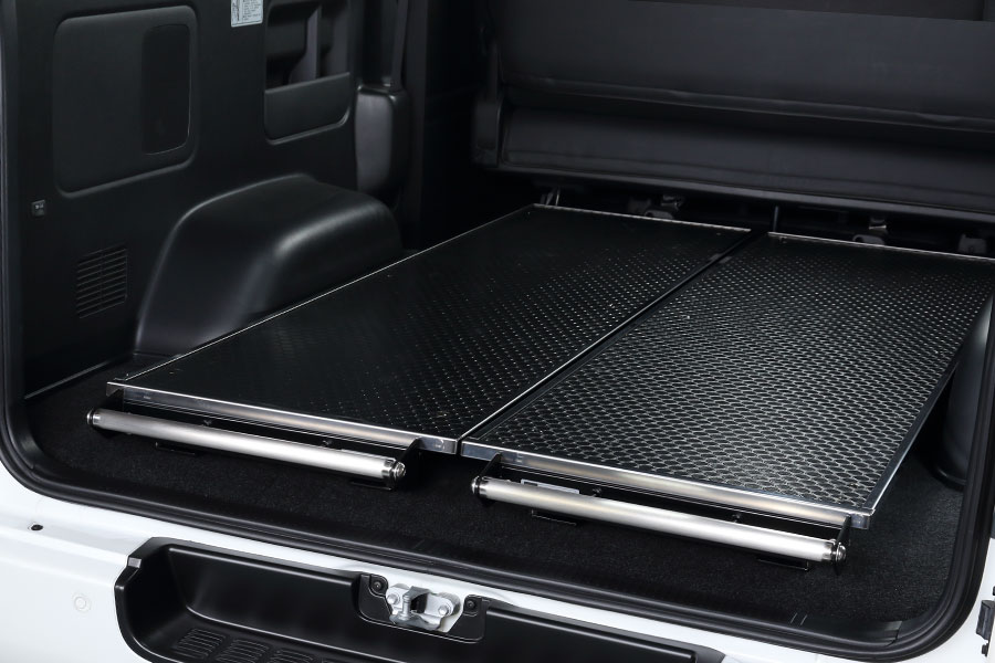 ハイエース スライドフロア セパレートタイプ -ハイエース200系専門店