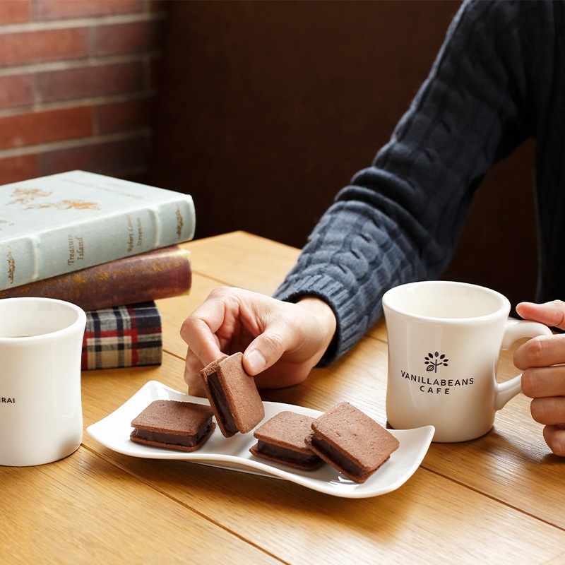 アルファベットマグカップ I VANILLABEANS公式オンラインショップ