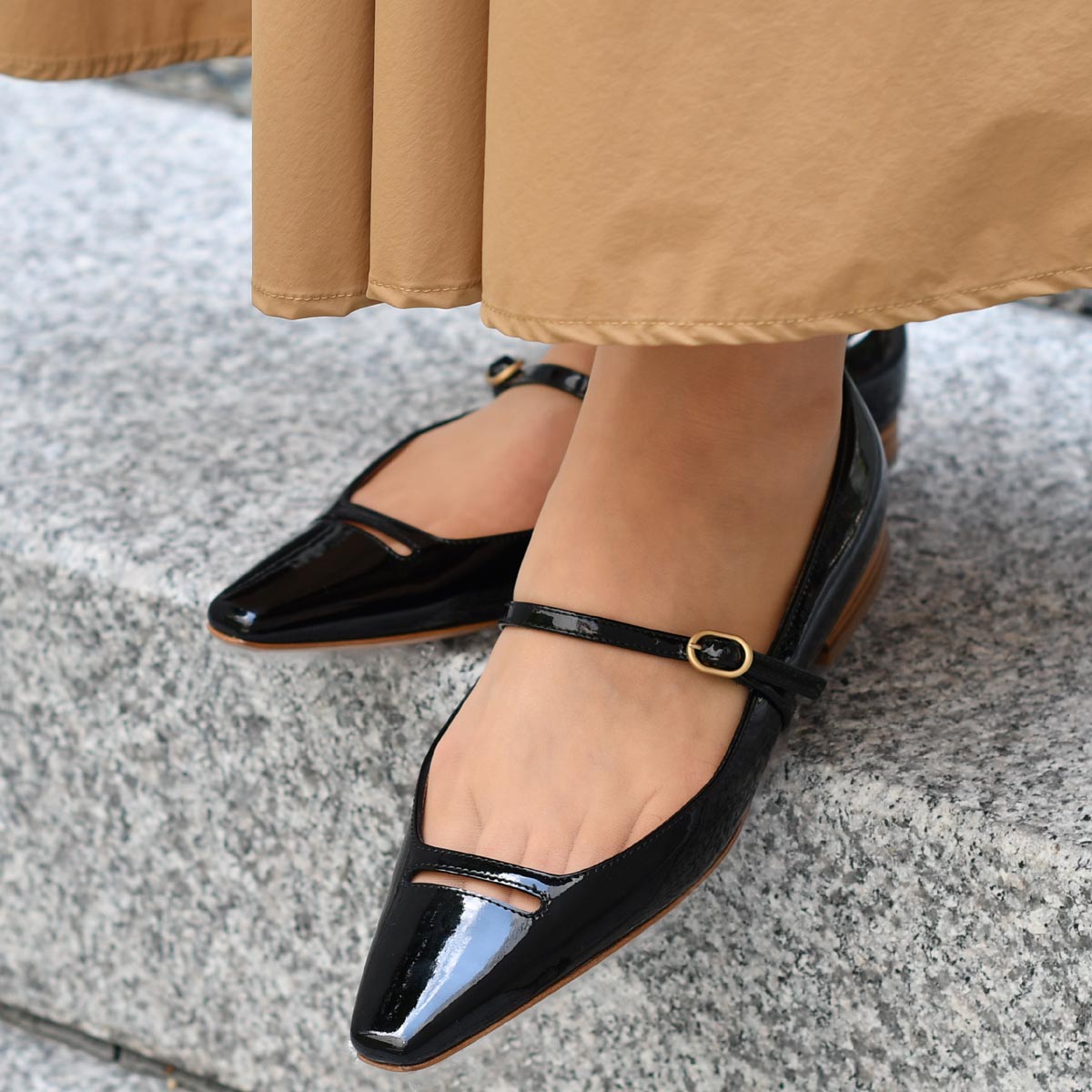 PELLICO【ペリーコ】 メリージェーンストラップパンプス 0803 VENERE