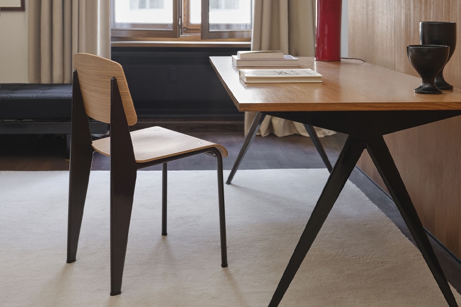 Standard Chair（スタンダードチェア） / Vitra（ヴィトラ） / Jean