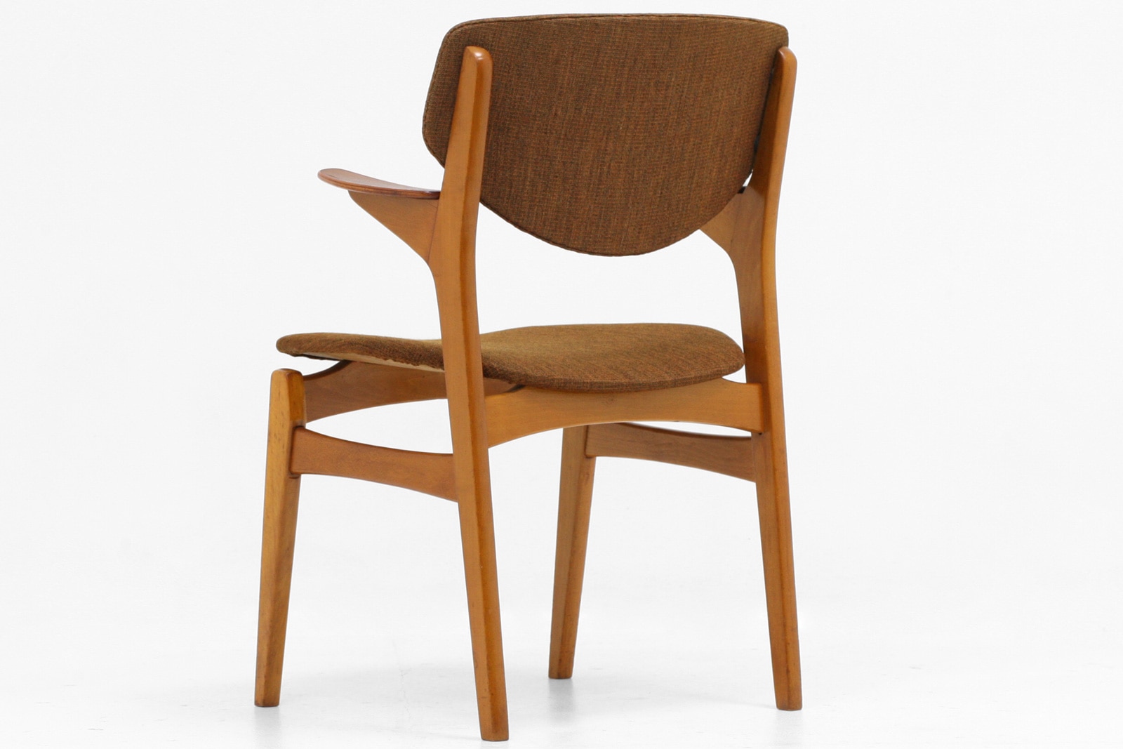 スウェーデン家具 ハーフアームチェア | 北欧家具,ダイニングチェア