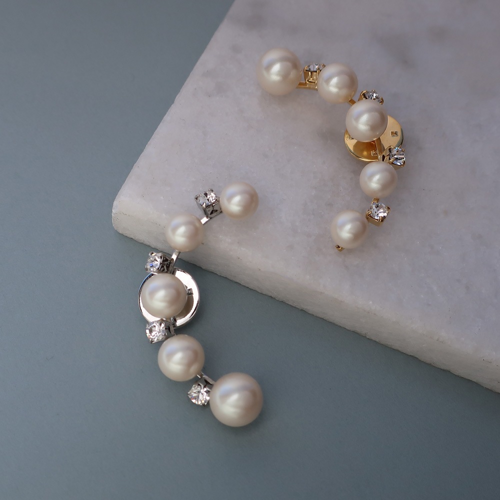 クレッセント パール 上品な輝きの日本製パール＆クリスタルブローチ