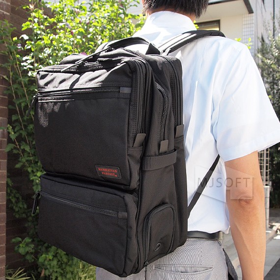 Manhattan Passage #9050 マンハッタンパッセージ マルチポケット