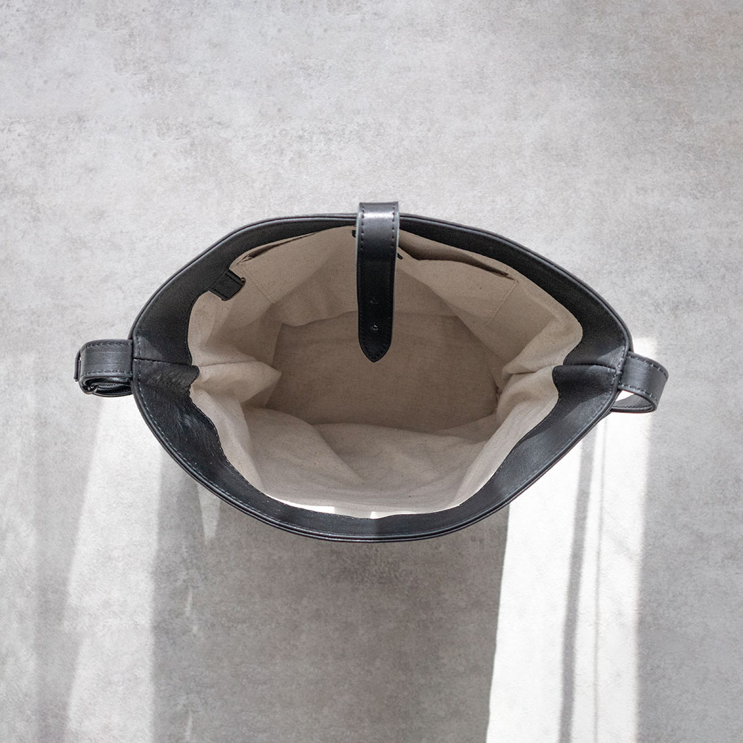 長財布が入る バケツバッグ