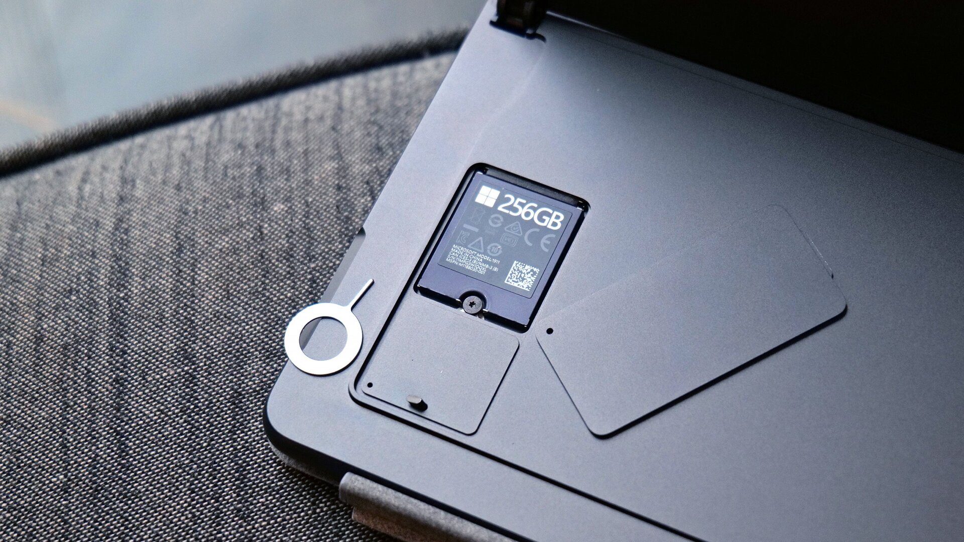 The Surface Pro 8 Is the Pinnacle of Microsoft's 2-in-1 Design