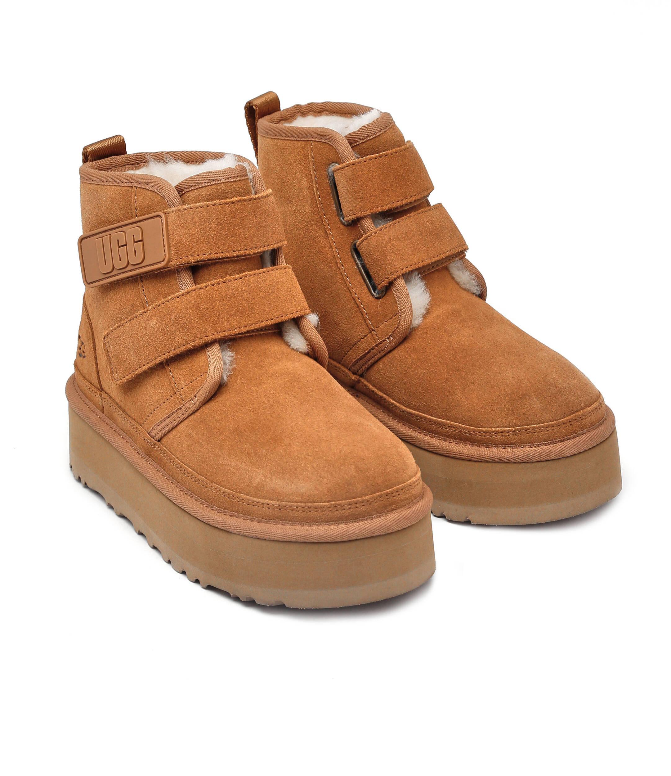 De piele cizme K NEUMEL PLATFORM cu adaos de lână UGG | culoare