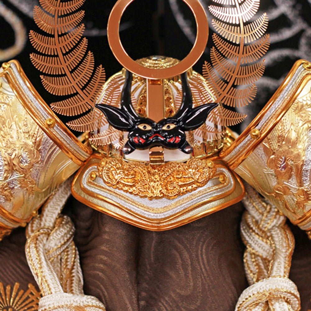 横幅46cm｜12号 武将 徳川家康 収納兜 白金｜ 五月人形 兜 兜飾り