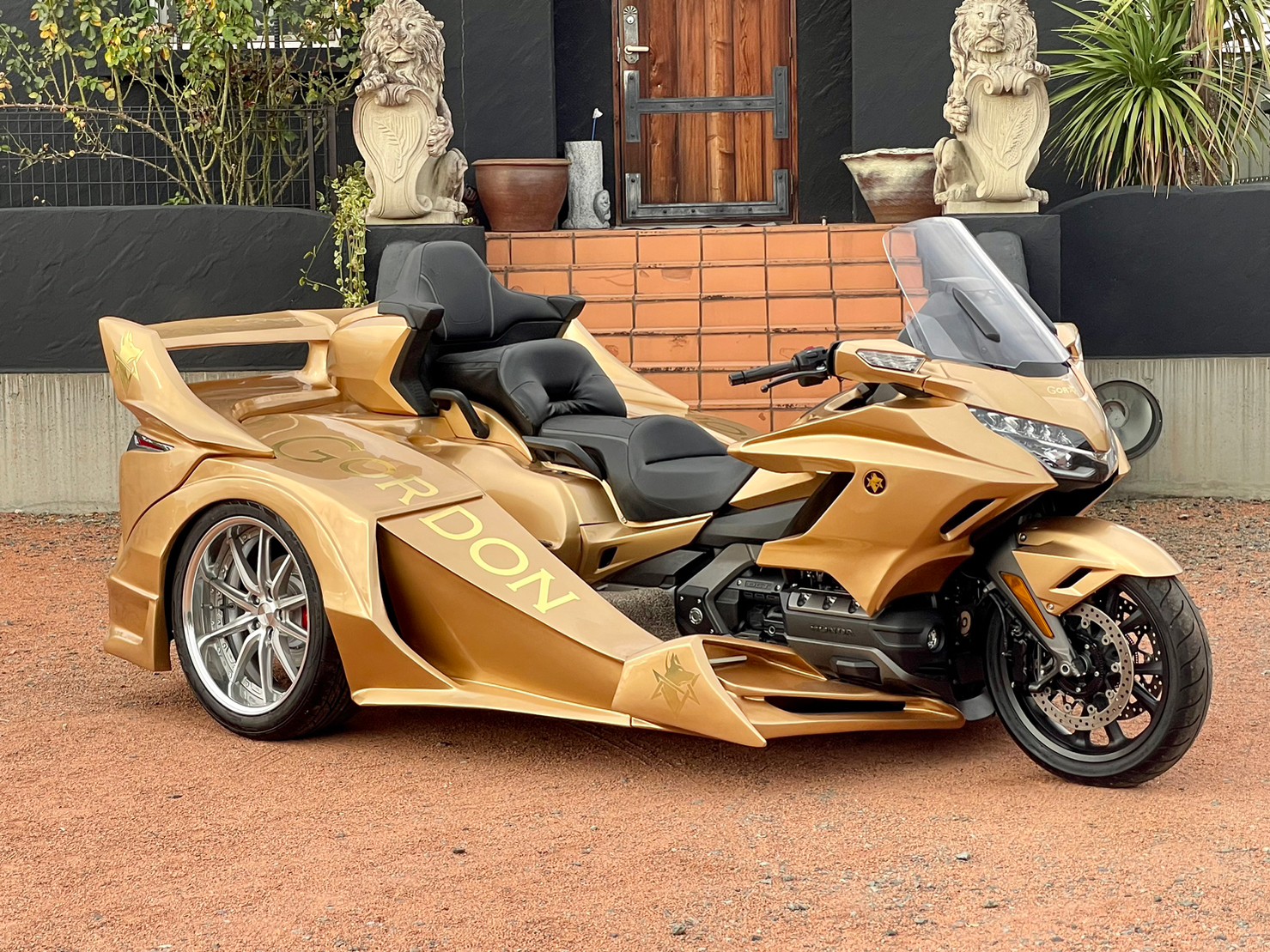 GORDON GL1800 トライク TypeL ホンダ ゴールドウイング SC79 ゴールド