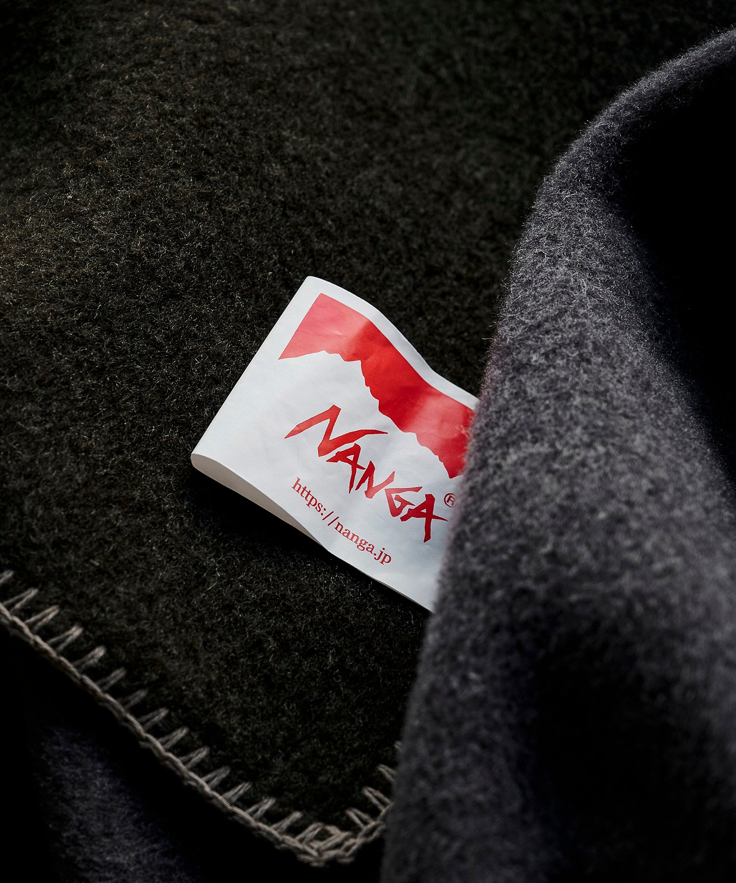 NANGA 別注 フレイム レジスタント ロゴ ブランケット – GORDON MILLER