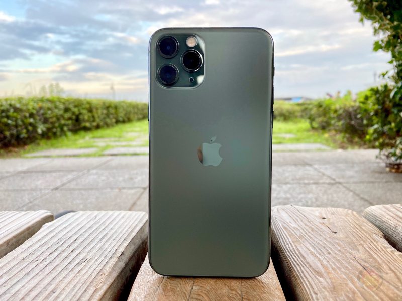 iPhone 11 Pro ミッドナイトグリーン ファーストインプレッション