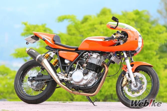 Breaking Boundaries: YAMAHA SR400 Custom by CANDY Motorcycle