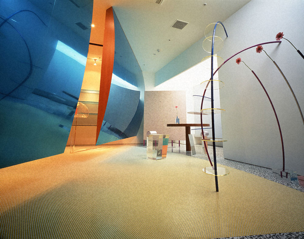 アートの森【ART】倉俣史朗デザイン展 工業素材×詩情 独自の頂 東京