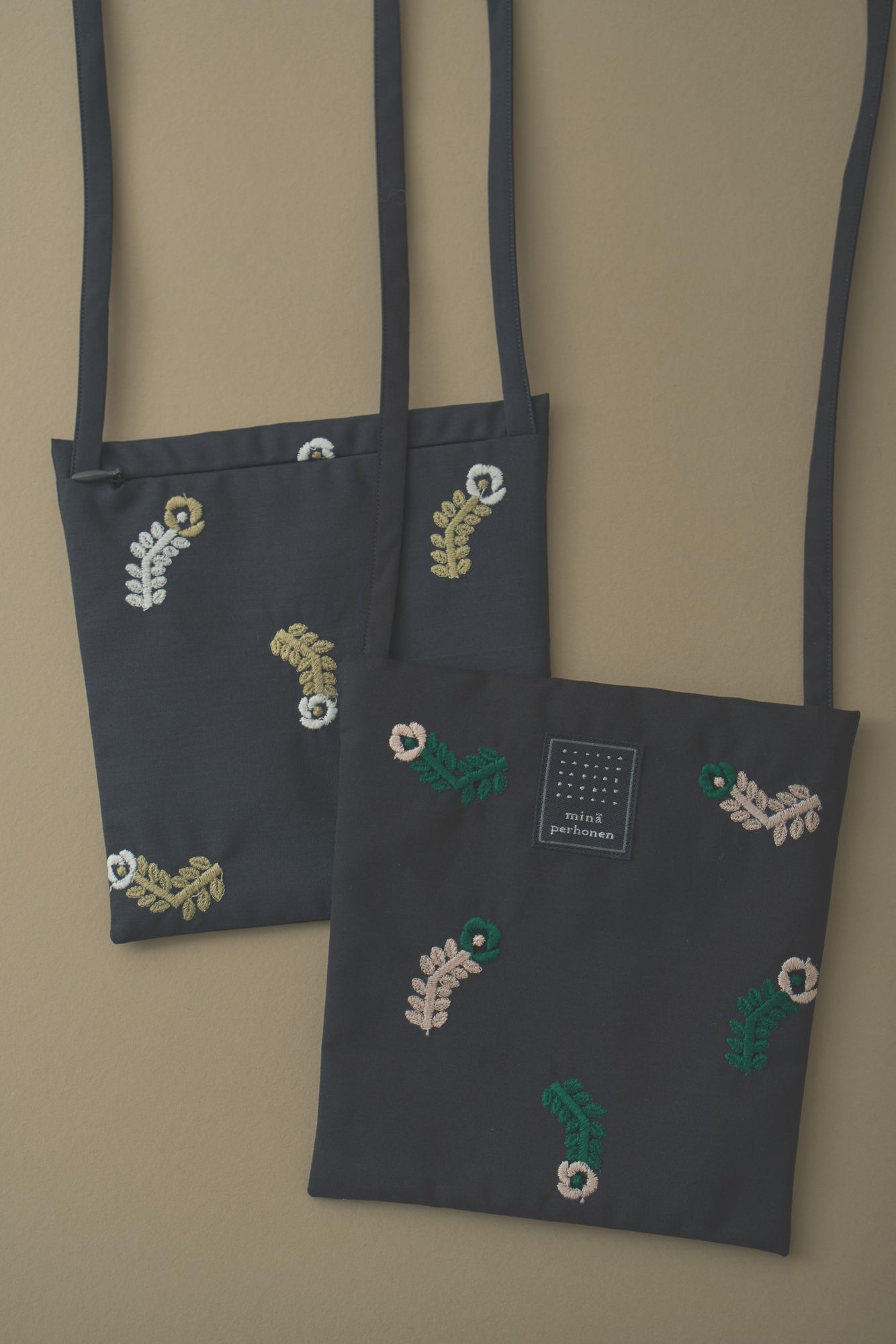 petal feather pocket bag - minä perhonen