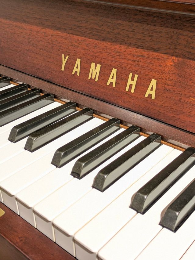 YAMAHA(ヤマハ) W102B 中古ピアノ 暮らしに溶け込み、音で魅了させる一