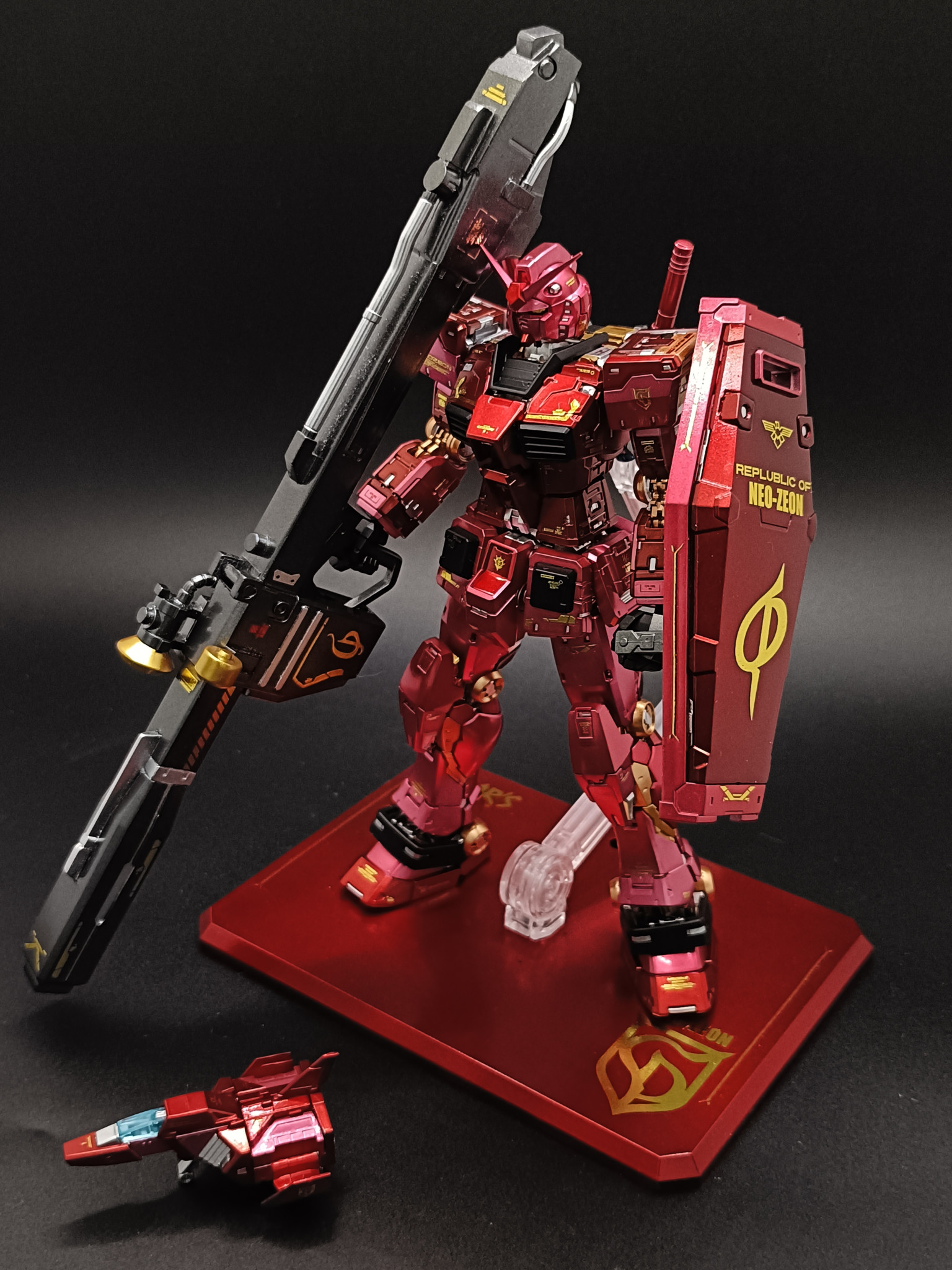 キャスバル専用ガンダムver2.0｜SRさんのガンプラ作品｜GUNSTA（ガンスタ）