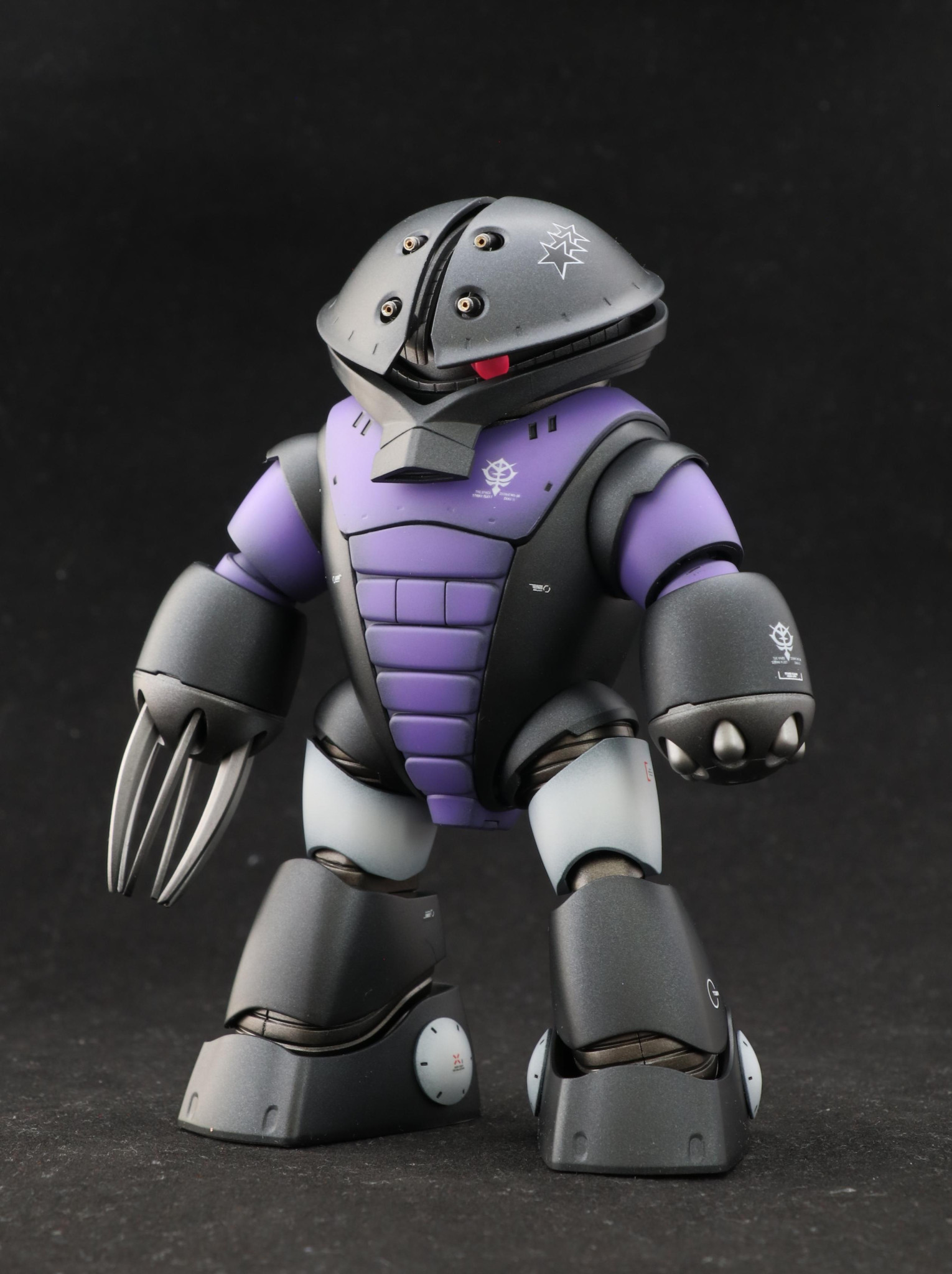 アッガイ 黒い三連星｜KUROさんのガンプラ作品｜GUNSTA（ガンスタ）