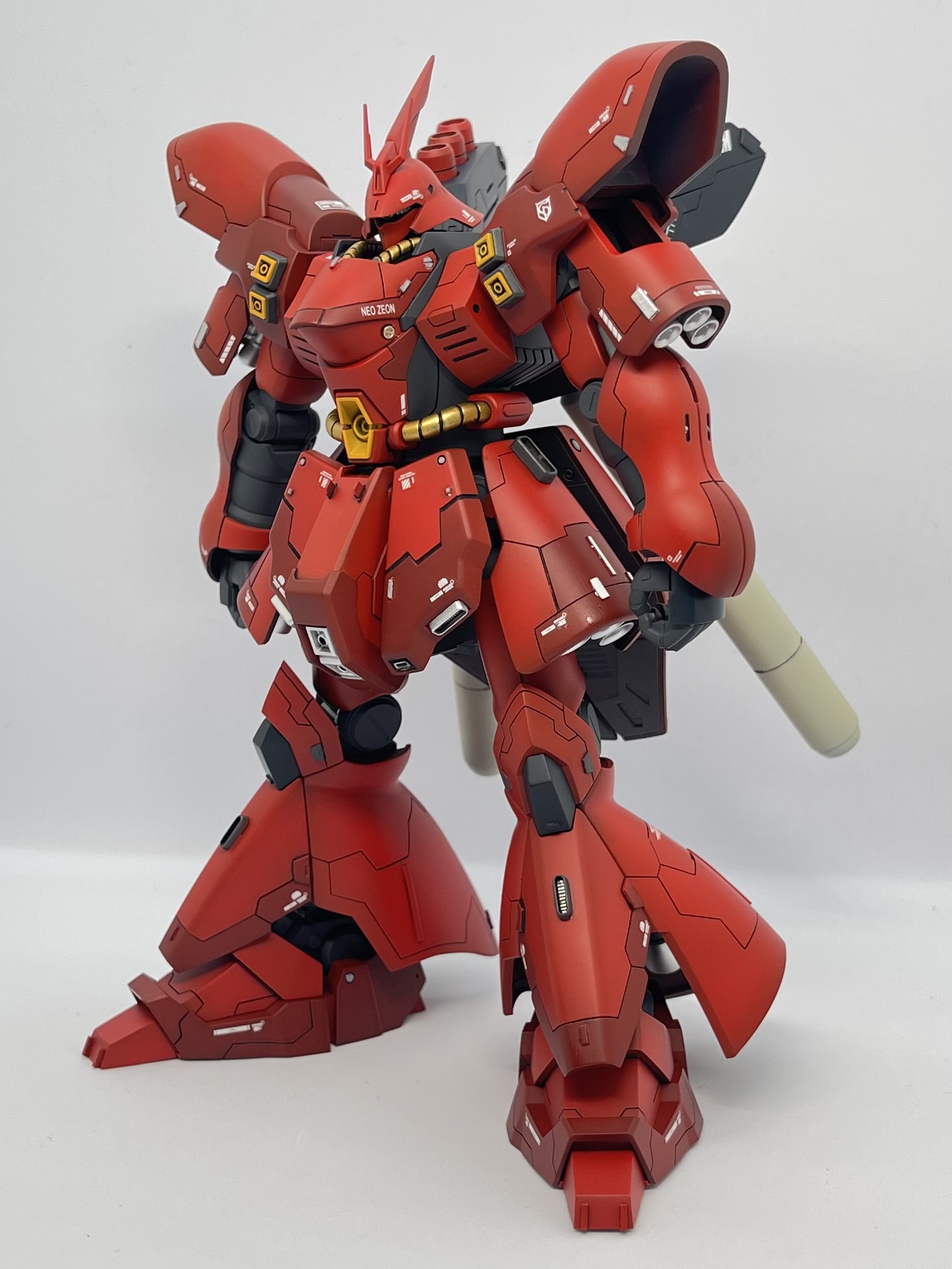 全塗装】HGUC 1/144 MSN-04 サザビー｜Yukipulaさんのガンプラ作品