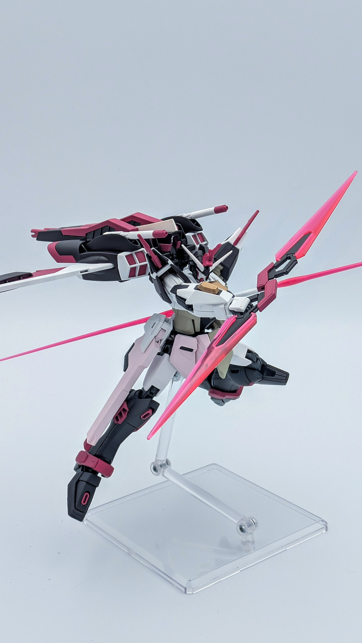 Azki専用インフィニットジャスティスガンダム｜白の民さんのガンプラ