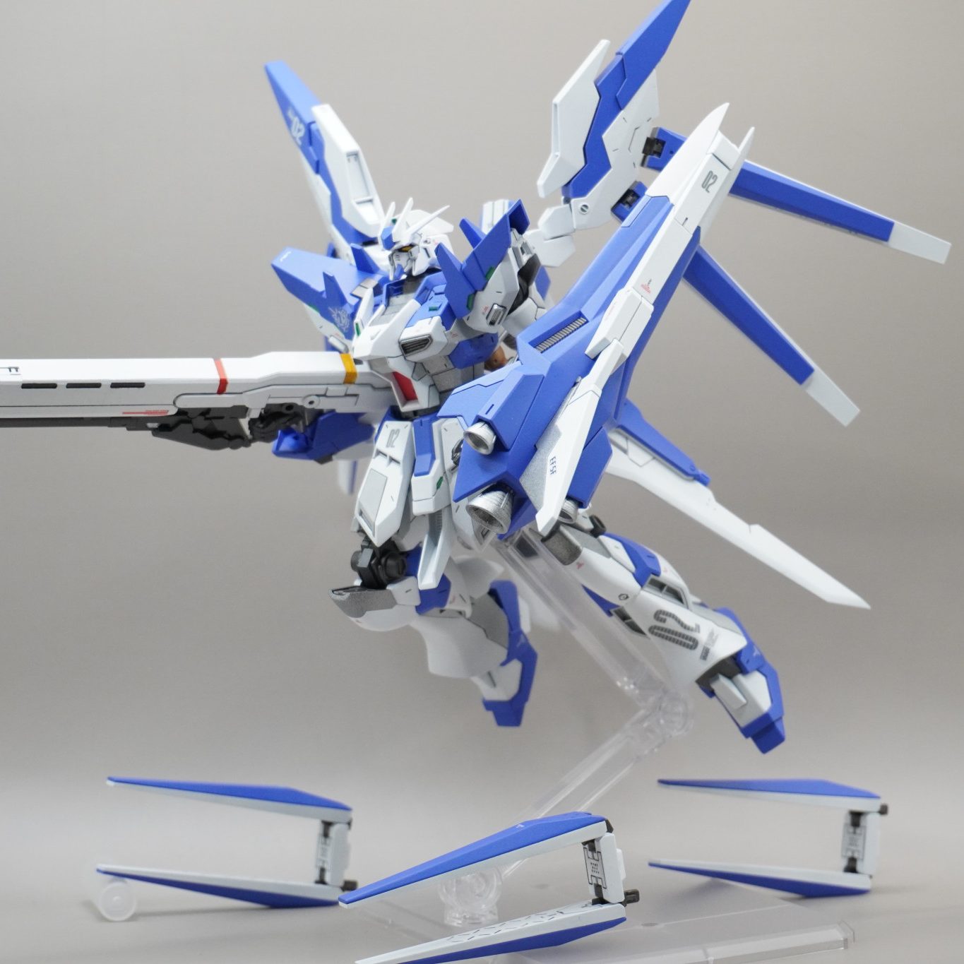 Hi-νガンダムヴレイブ｜ぷれーんさんのガンプラ作品｜GUNSTA（ガンスタ）