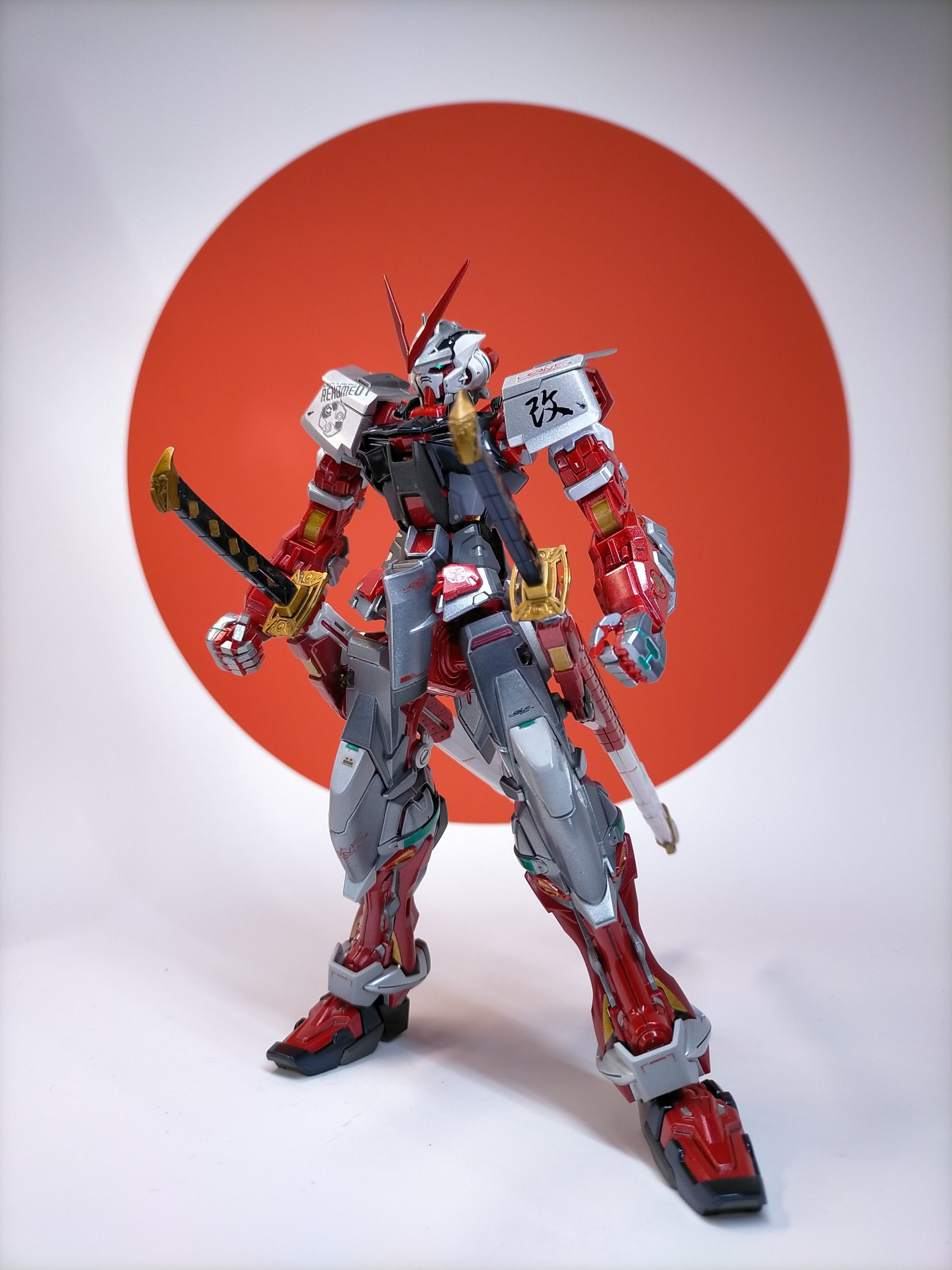 MGガンダム アストレイ レッドフレーム 全塗装光沢｜craftsMANさんの