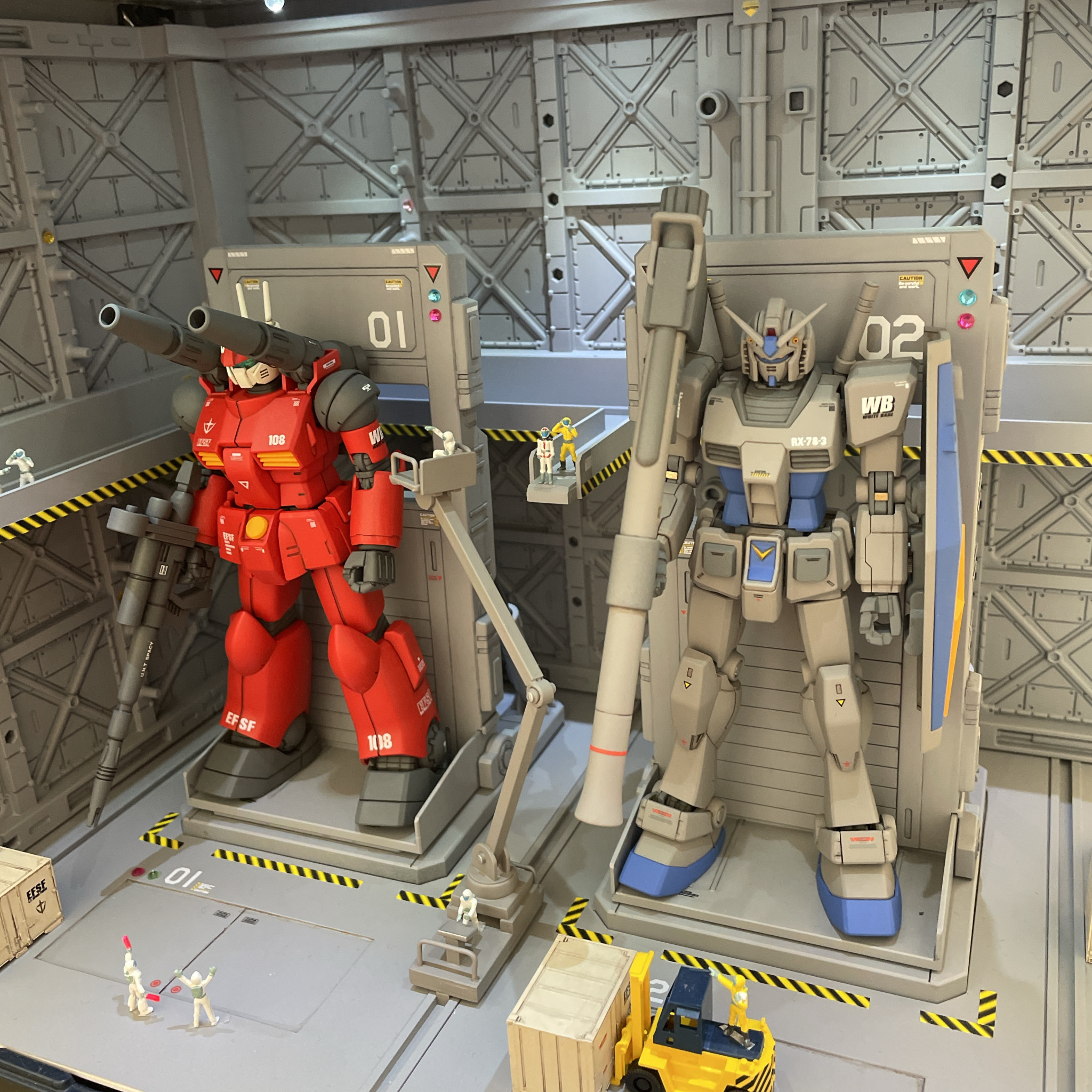 新MS格納庫 (撮影用)｜MIROKUさんのガンプラ作品｜GUNSTA（ガンスタ）
