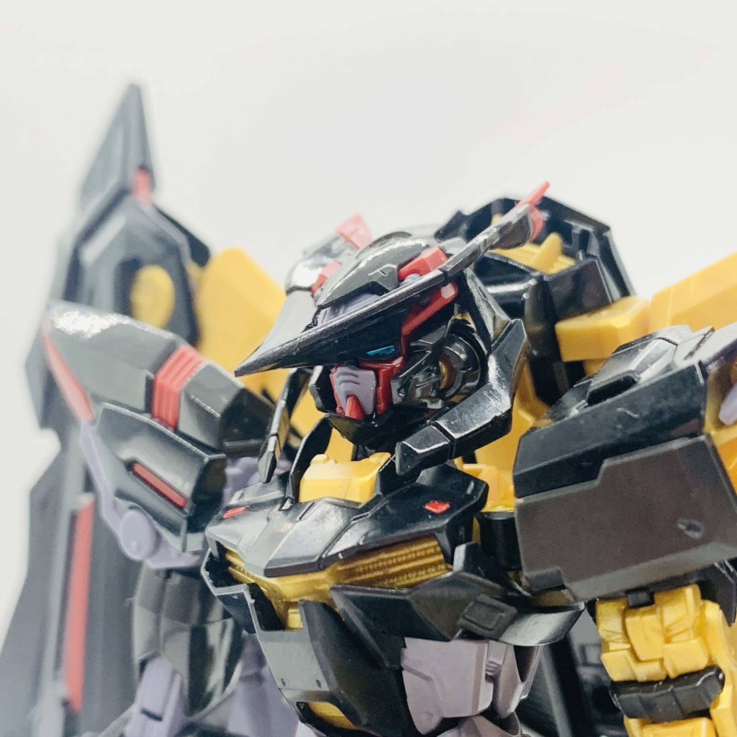 レビュー】RG 1/144 MBF-P01-Re2 ガンダムアストレイ ゴールドフレーム
