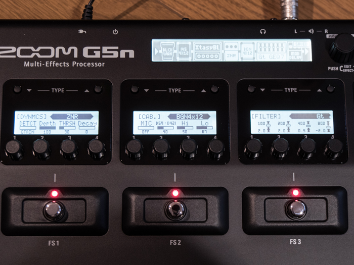 試奏レビュー】本能をアンロックせよ！ ワイド・ディスプレイ搭載の