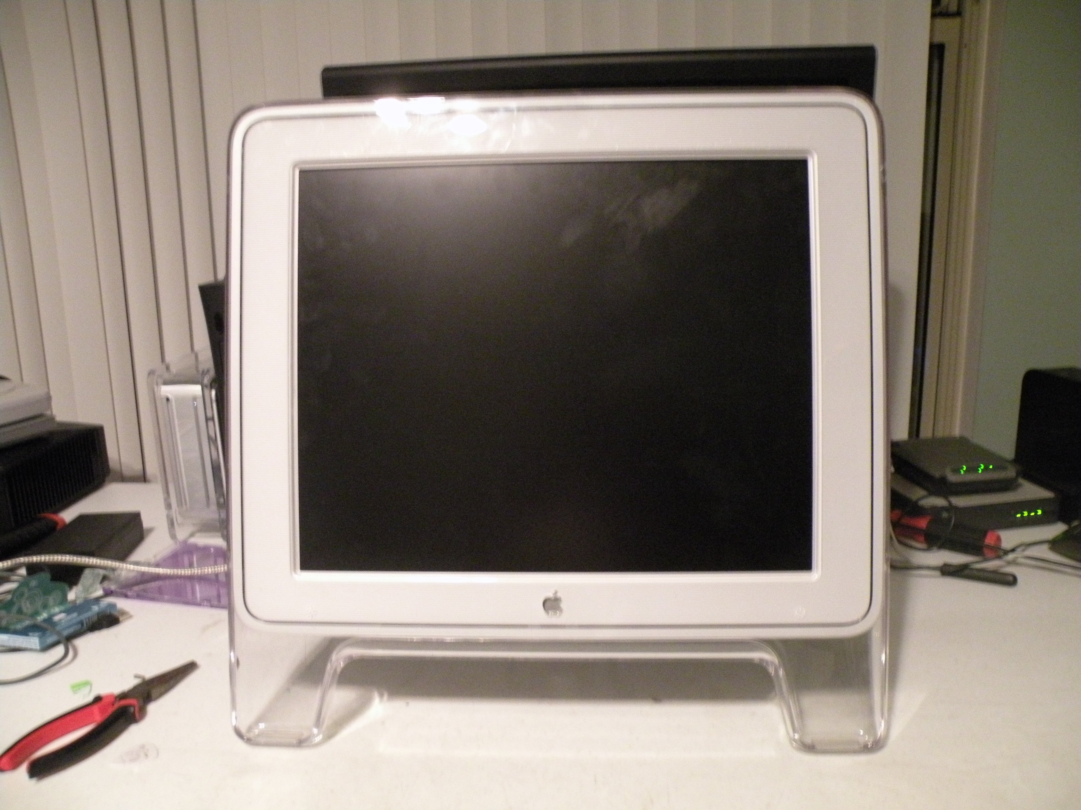 Apple Studio Display M7649 Teardown - iFixit