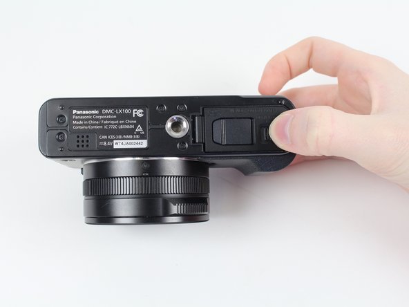 Panasonic LUMIX DMC-LX100のマザーボード交換 - iFixit 修理ガイド