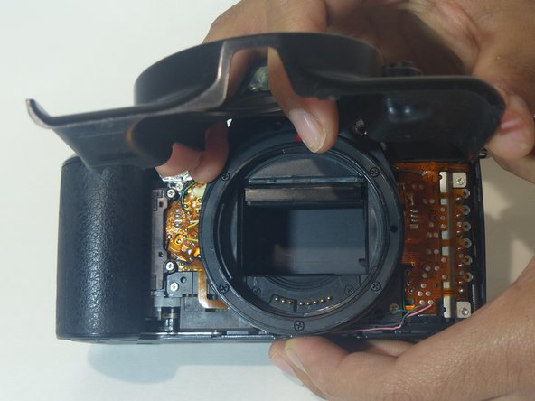 Canon EOS Rebel XS 35mm 裏蓋の交換 - iFixit 修理ガイド