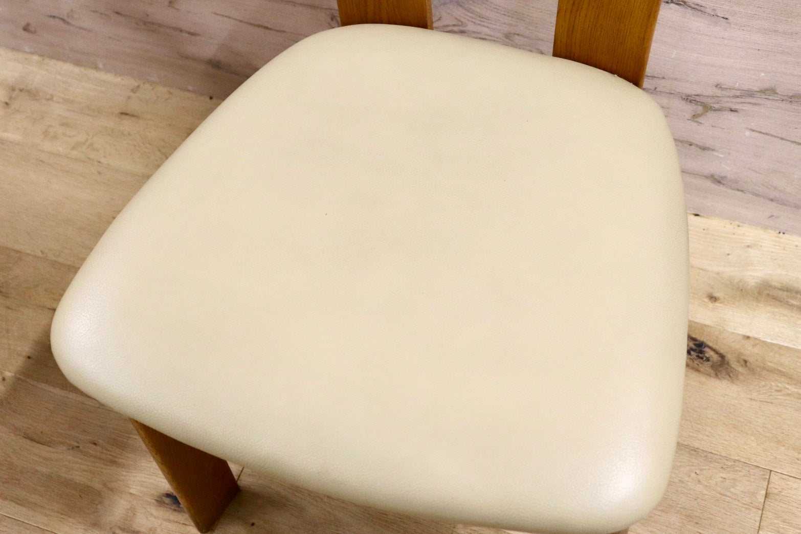 GMHS206B○浜本工芸 / HAMAMOTO ダイニングチェア 食卓椅子 合皮 楢材