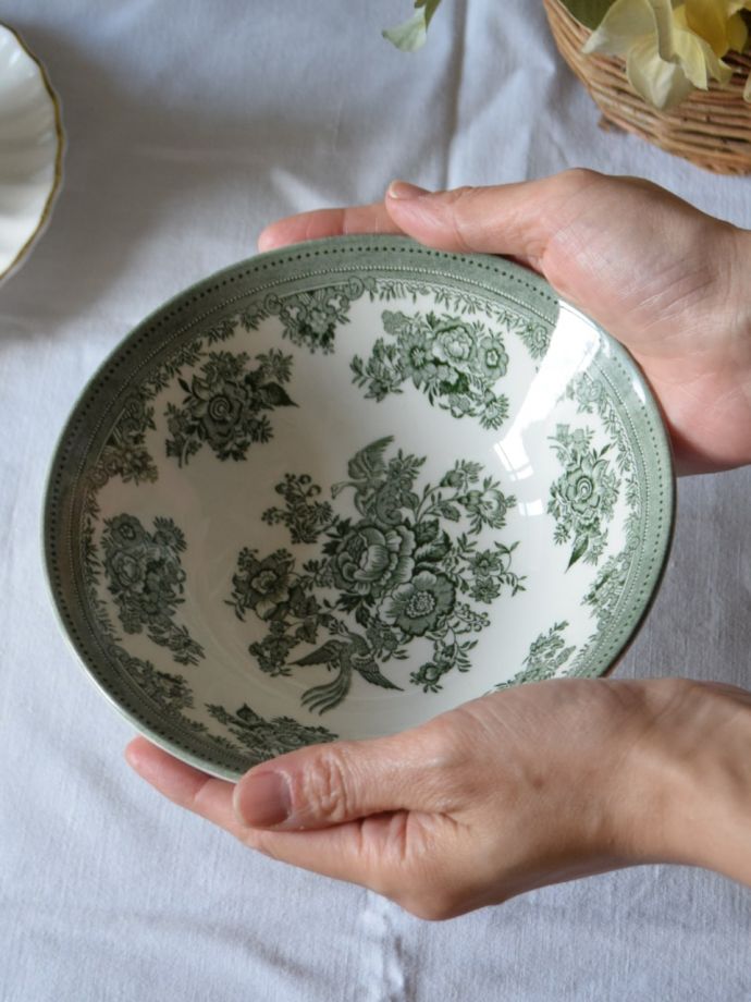 英国バーレイ社の食器、グリーンアジアティックフェザンツのシリアル